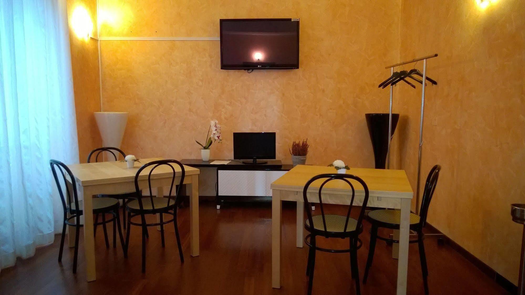 Hotel Villa Adele Челле-Лигуре Экстерьер фото